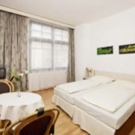 Hotel Breinoessl