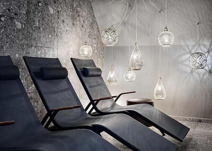 Отель Breinoessl 3*