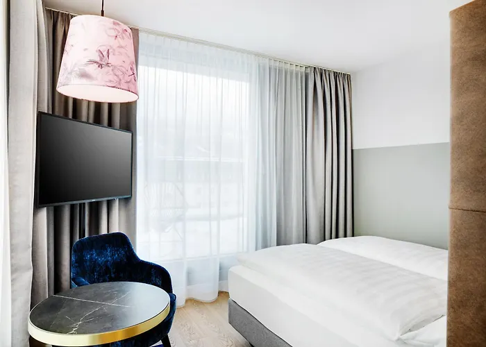 Hotel Breinoessl Innsbruck