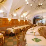 Breinoessl Hotel 3*
