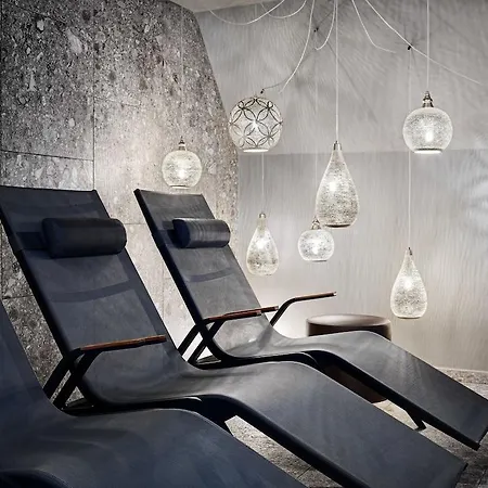 酒店 Breinoessl 3*